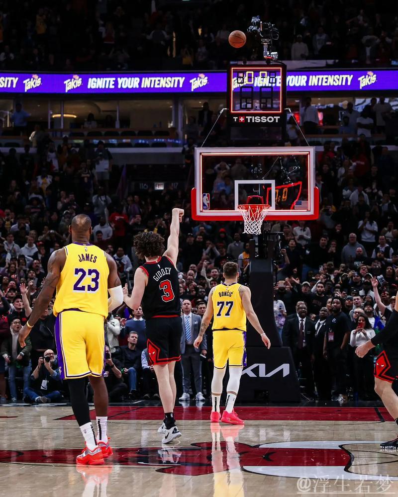 NBA一周好球：吉迪超远三分致命一击