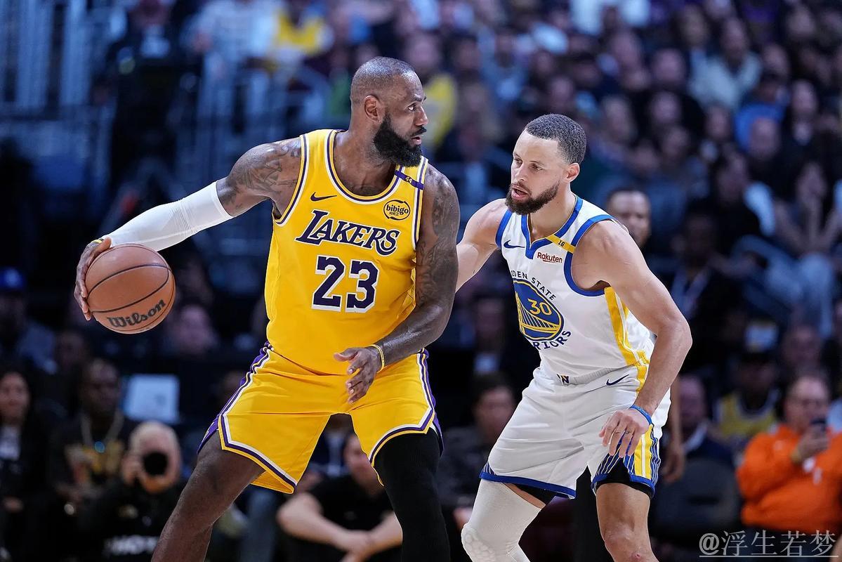 4月4日常规赛：湖人对阵勇士 詹姆斯精彩表现