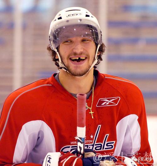 亚历克斯·奥维契金的青春年代 亚历克斯·奥维契金的青春年代